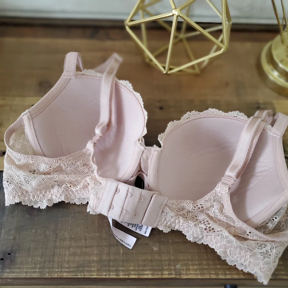 ♡SOLD♡ VS | Victoria Secret Dream Angels Lined Demi Nude Size 36C - Picture 3 of 5